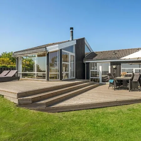 Beautiful In With House Sea View Ebeltoft
