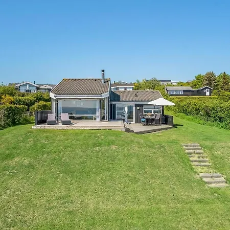 Beautiful In With House Sea View Holiday home *