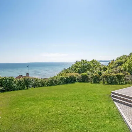 Beautiful In With House Sea View Ebeltoft